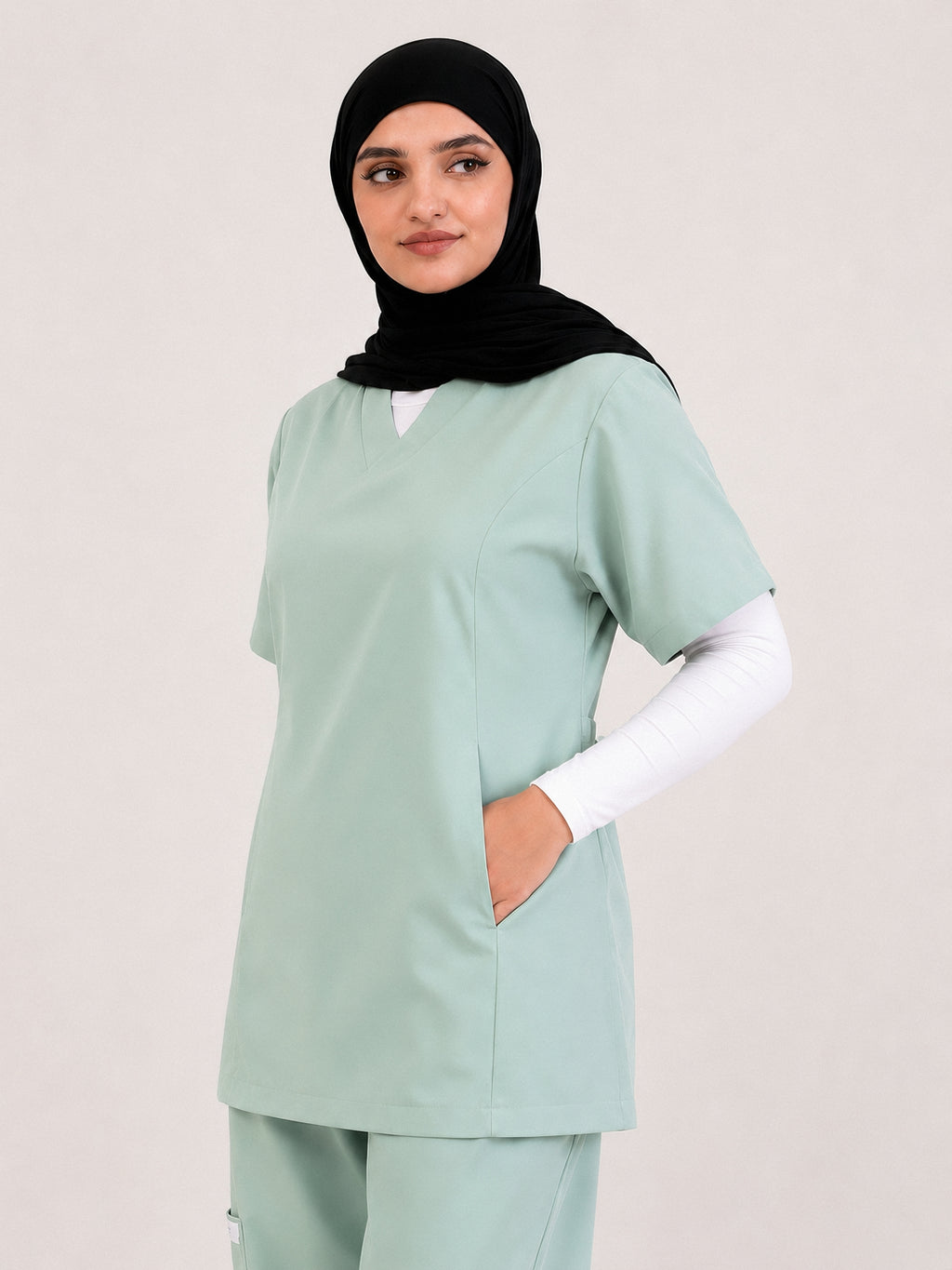 scrub yara-vert clair