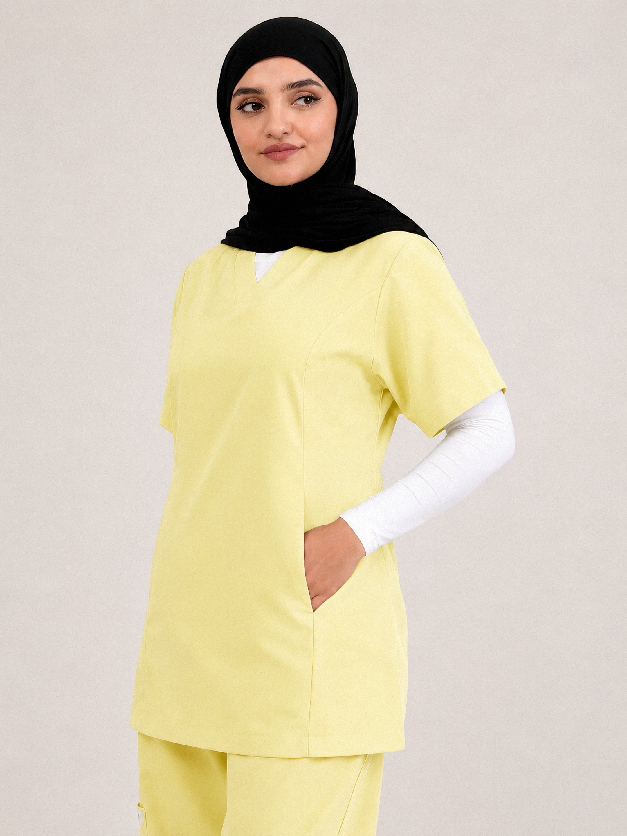 scrub yara-jaune