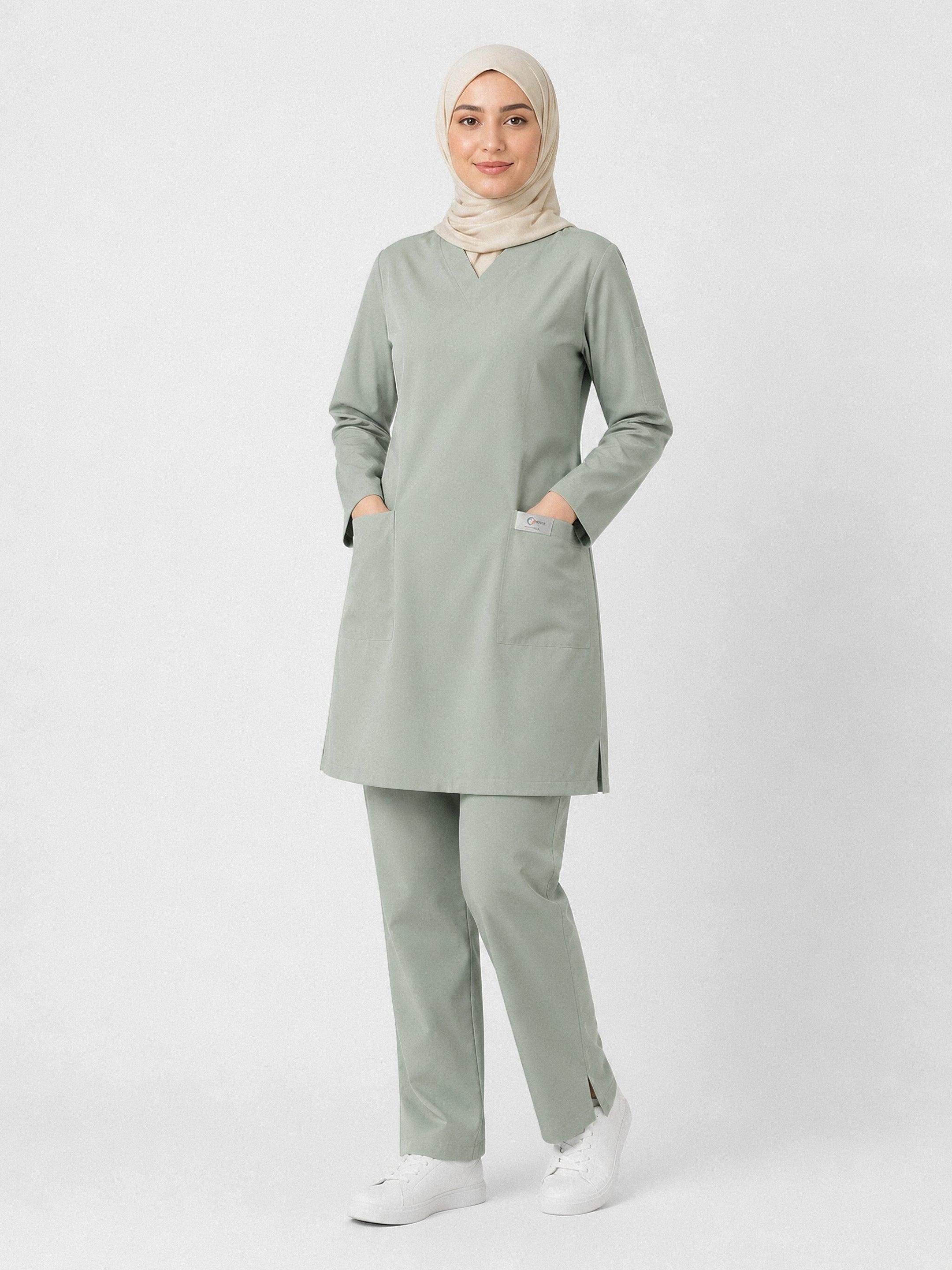 scrub rosa-vert clair