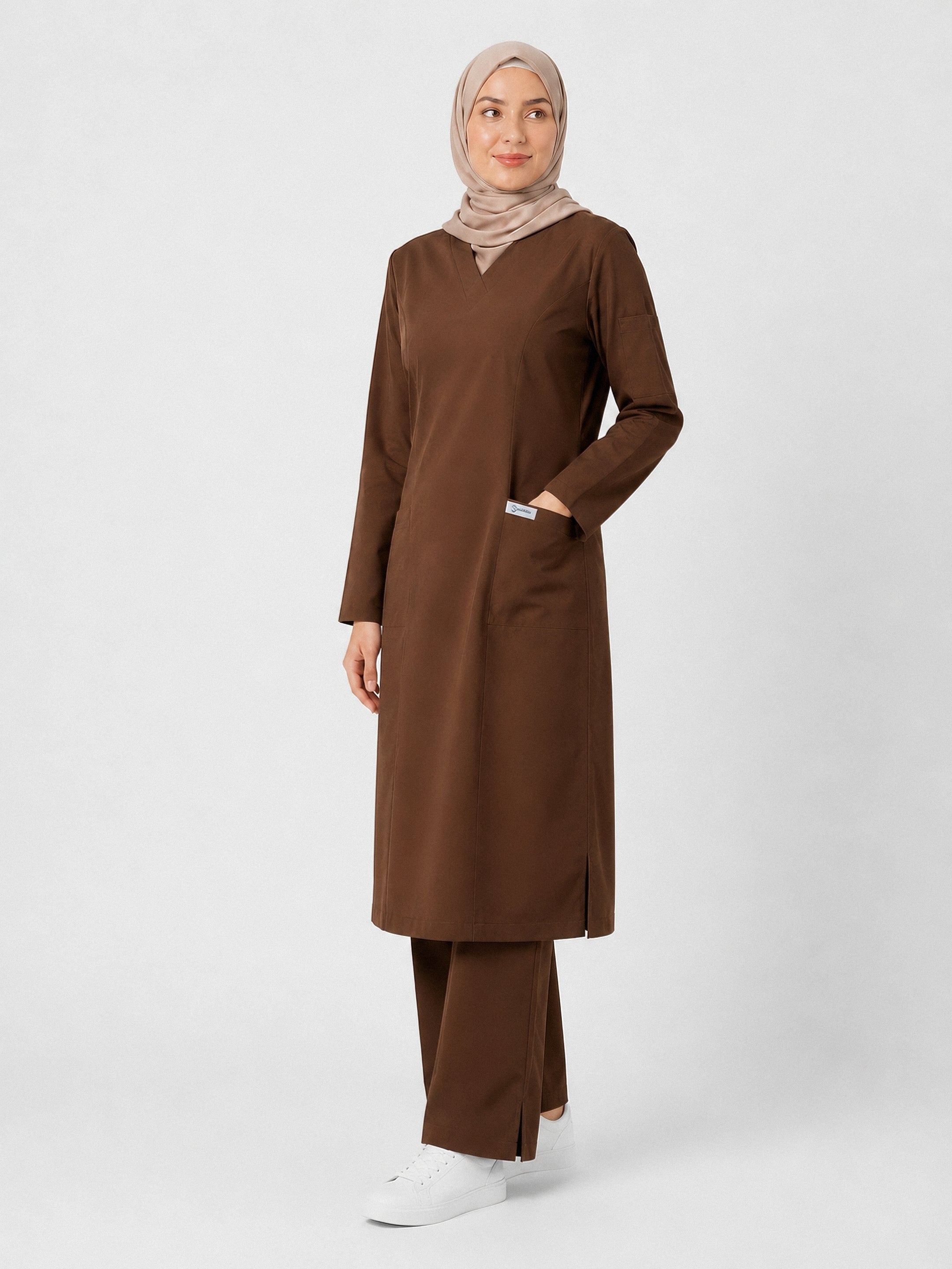 scrub rosa-marron