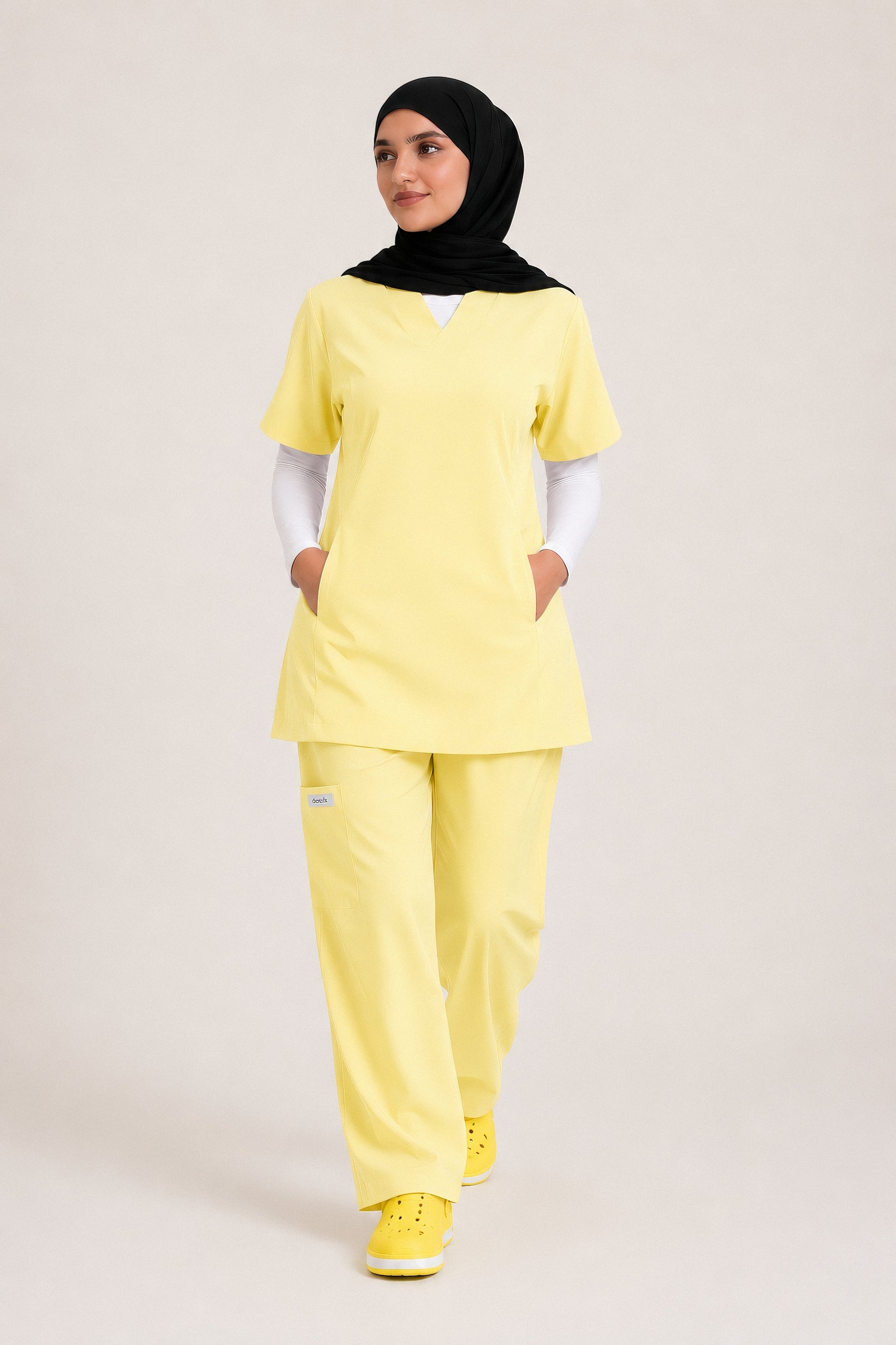 scrub yara-jaune