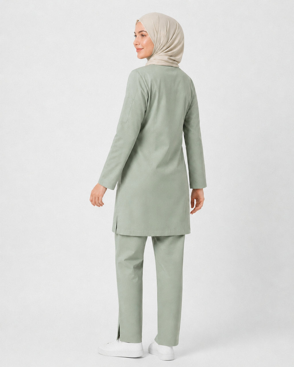 scrub rosa-vert clair
