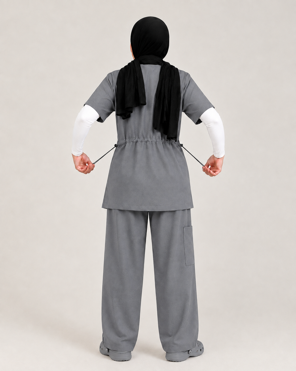 scrub yara-grey