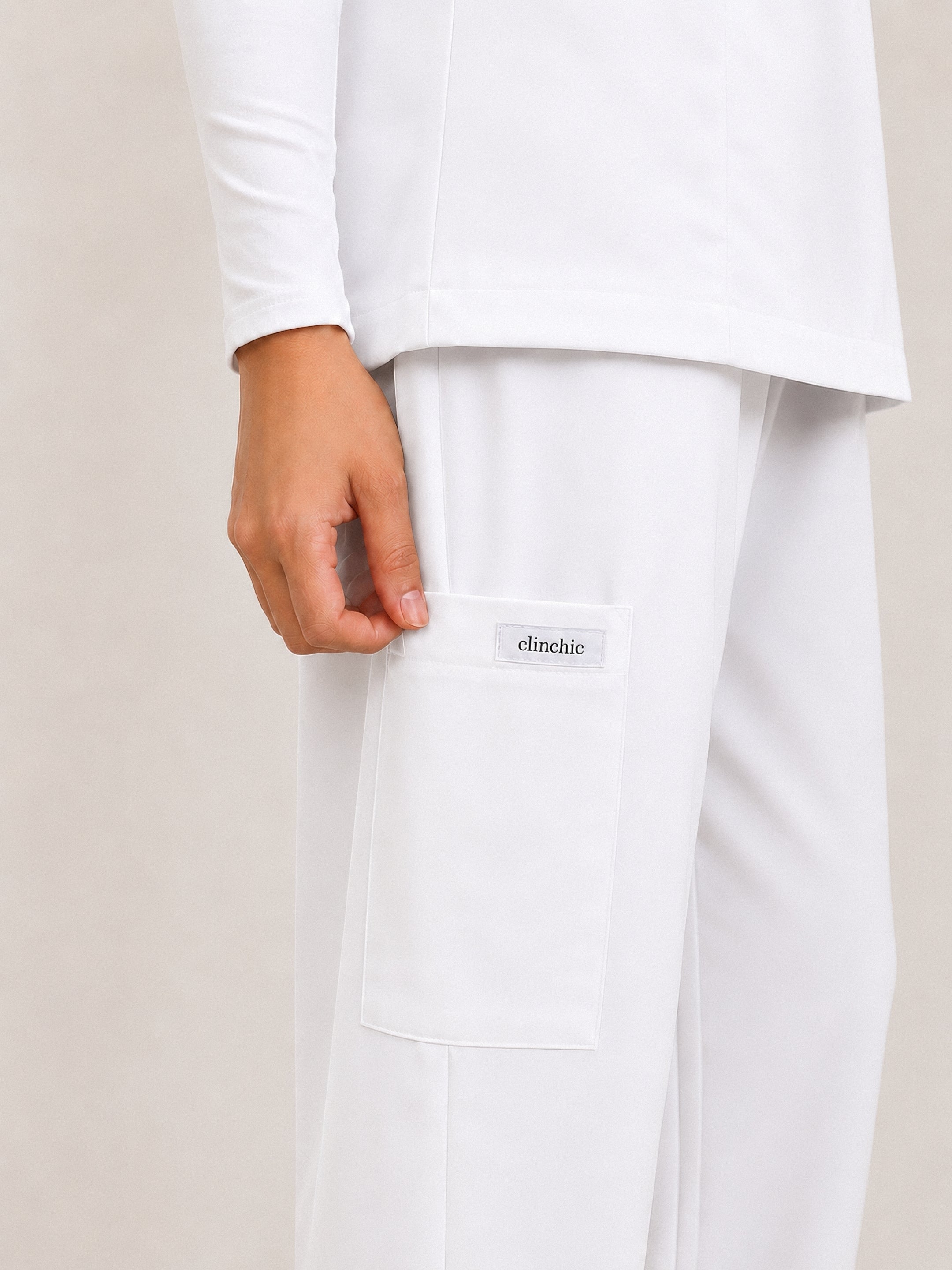 scrub yara-blanc
