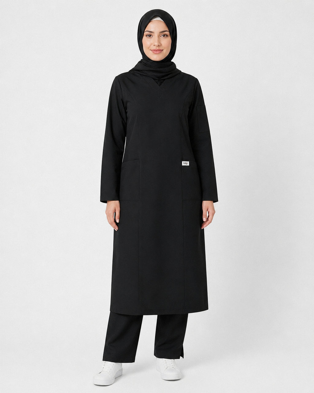scrub rosa-noir